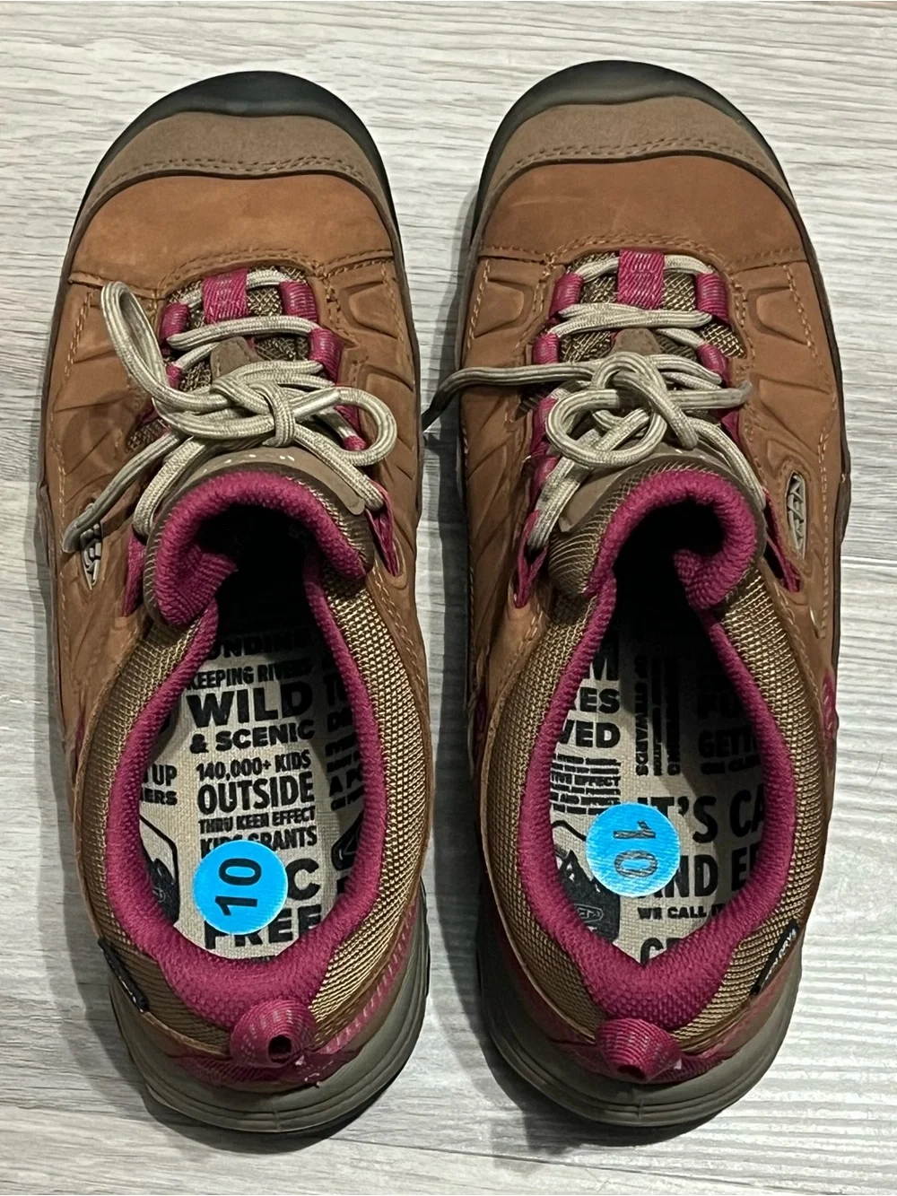 Keen Women's Brown and Magenta Trail Shoe